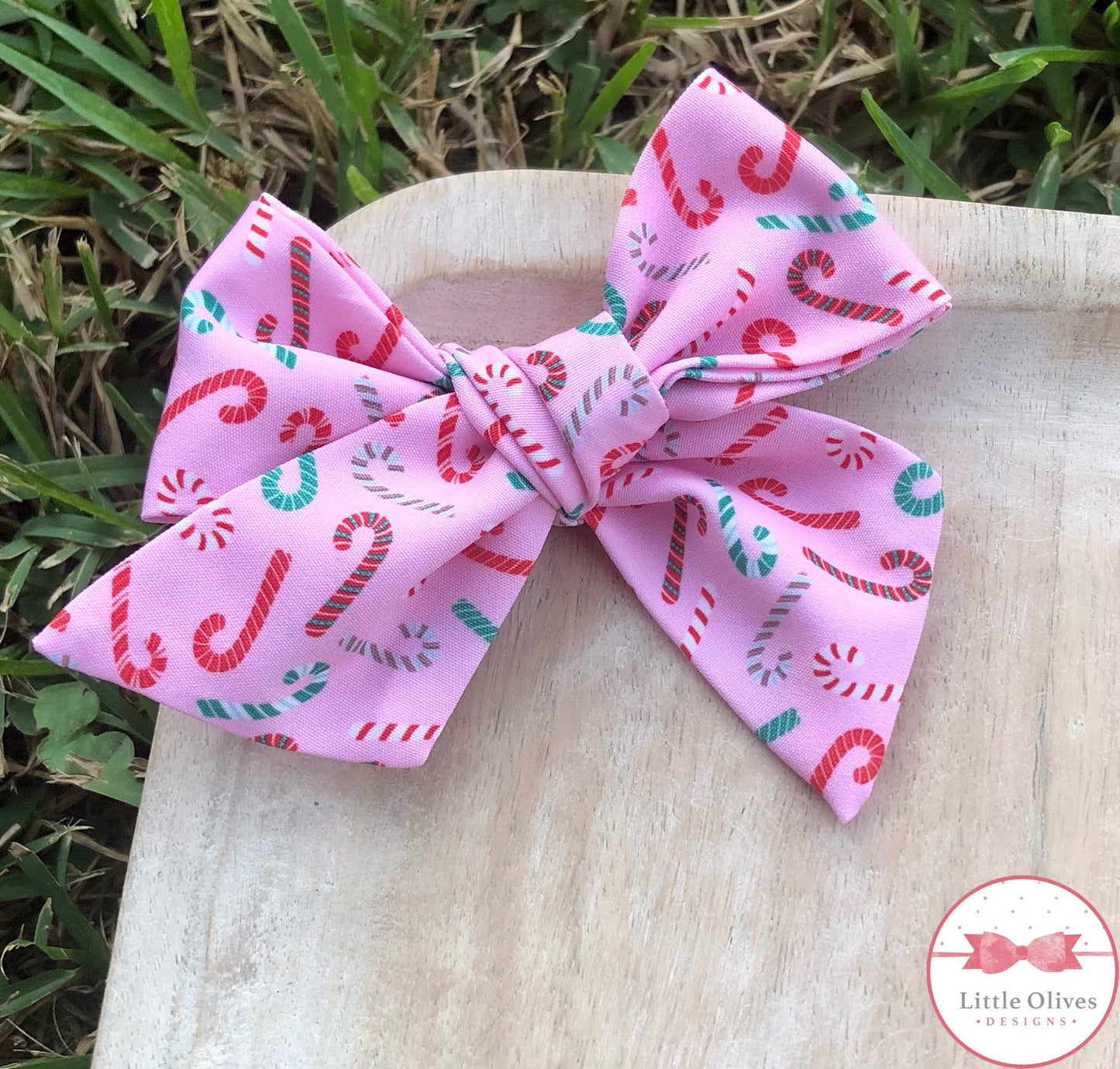 PINK CANDY CANES BOW