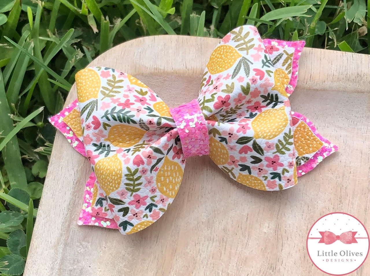 PINK LEMONS BOW