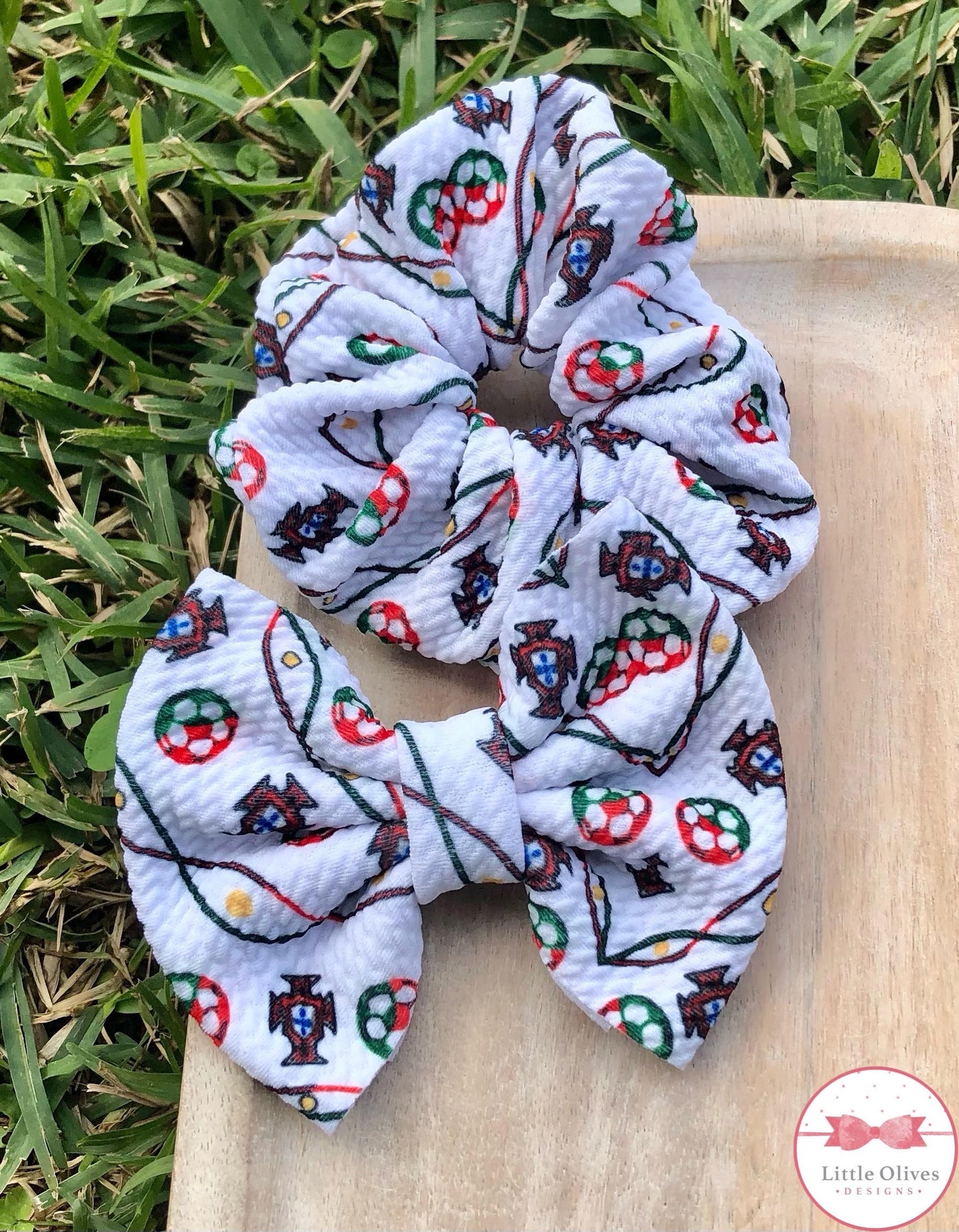 PORTUGAL SOCCER SCRUNCHIE AND BOW ---NEW