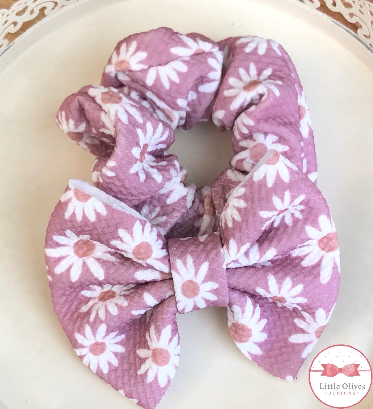 PURPLE DAISY SCRUNCHIE OR BOW