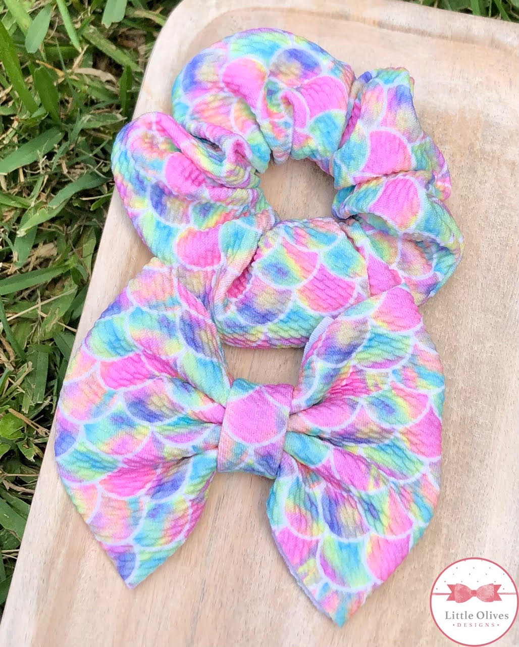 RAINBOW MERMAID SCALES SCRUNCHIE OR BOW