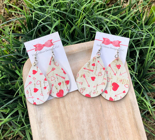 RED & WHITE CORK EARRINGS