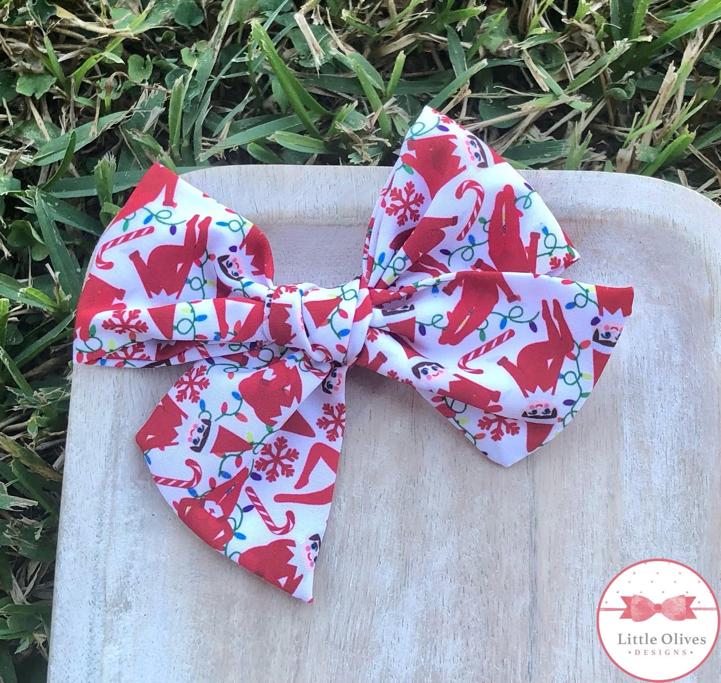 SHELF FRIEND - HAND TIED BOW