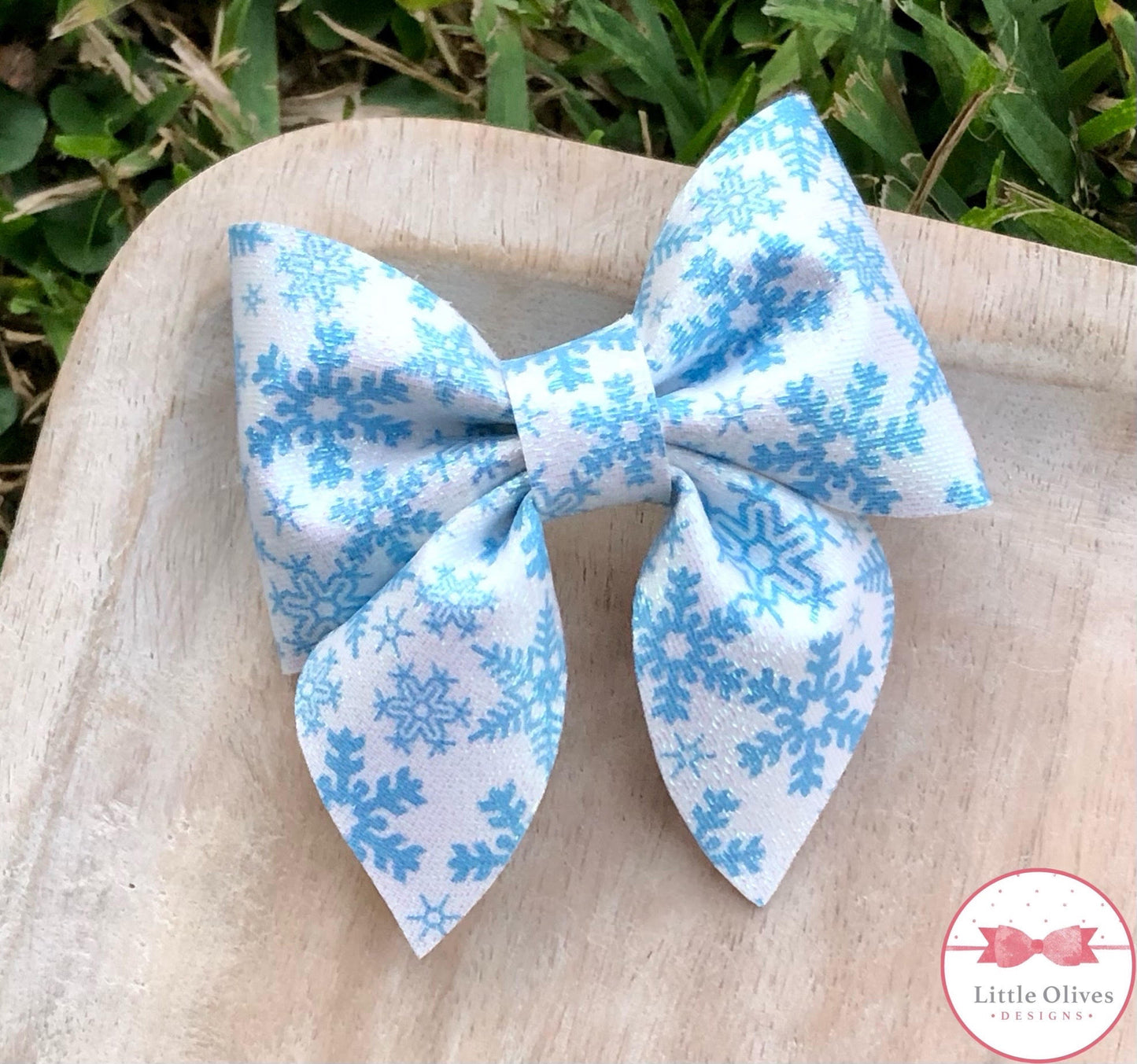 GLITTER SNNOWFLAKE SAILOR BOW