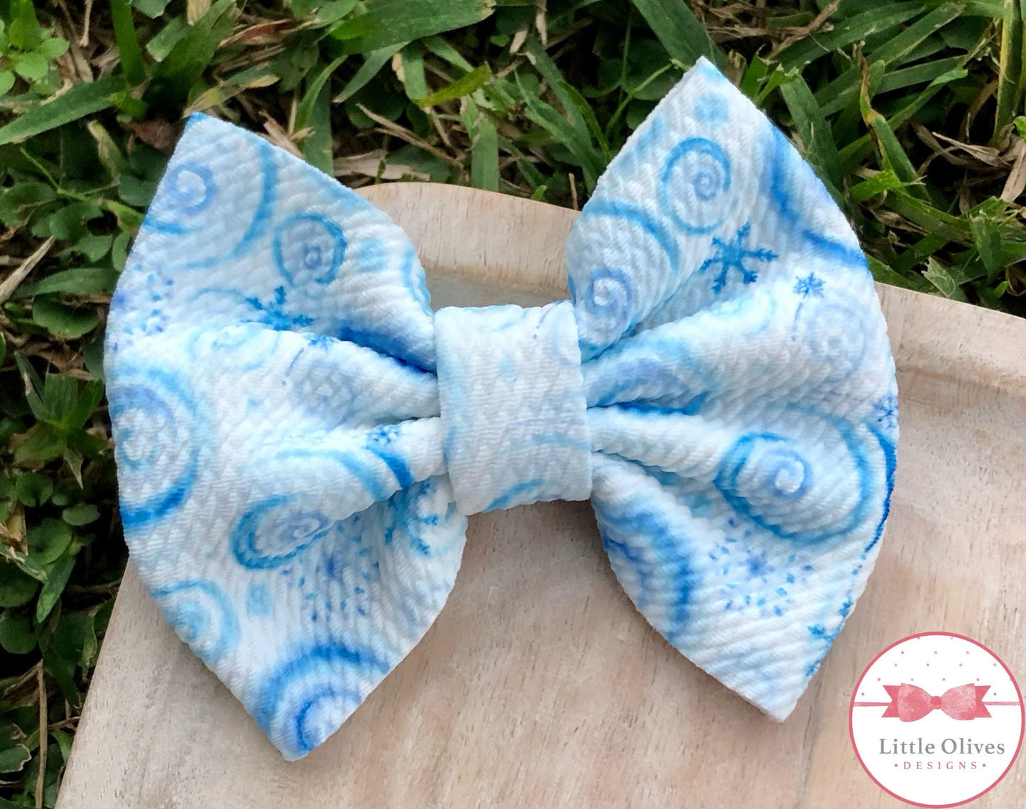 SNOWFLAKE SWIRL SCRUNCHIE OR BOW