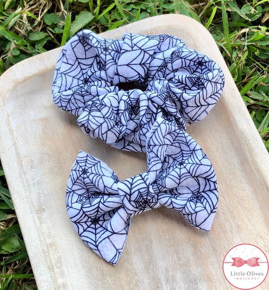 SPIDERWEBS SCRUNCHIE OR BOW