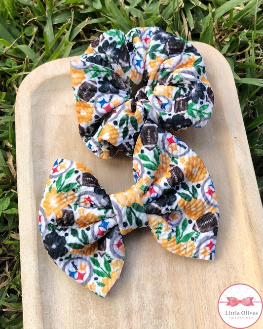 STEAL ERS WATERCOLOR SCRUNCHIE AND BOW