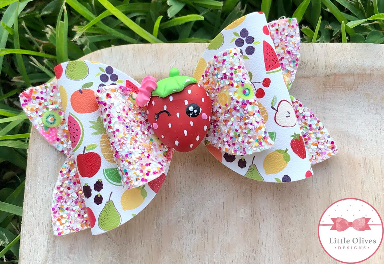 STRAWBERRY CLAY BOW