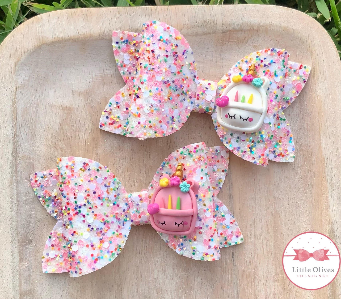 UNICORN BACKPACK CLAY BOWS - SMALL