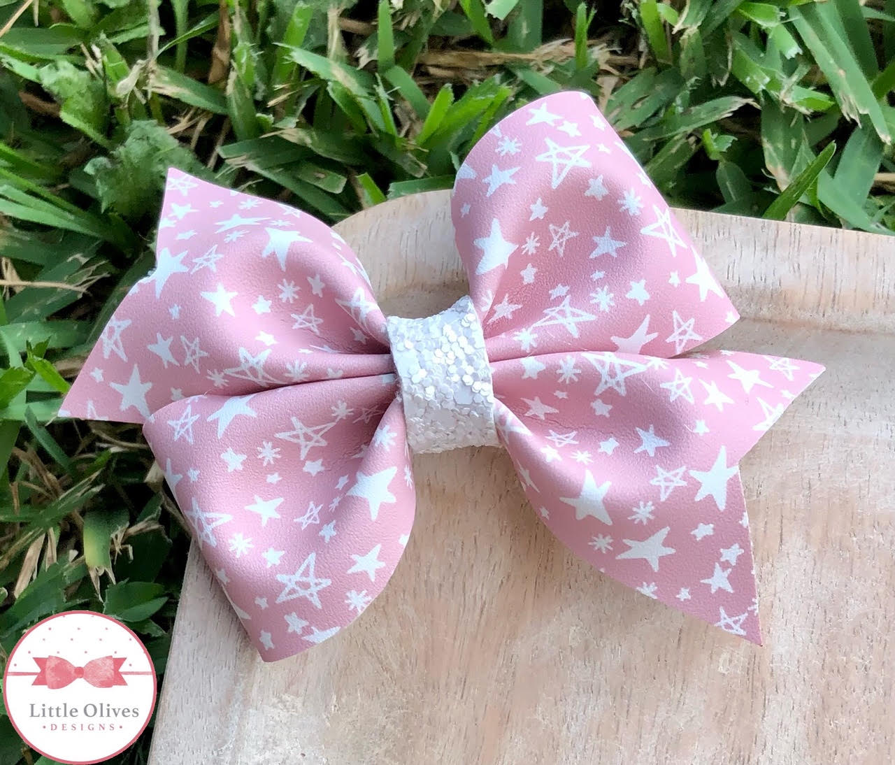 WHITE STARS LARKIN BOW