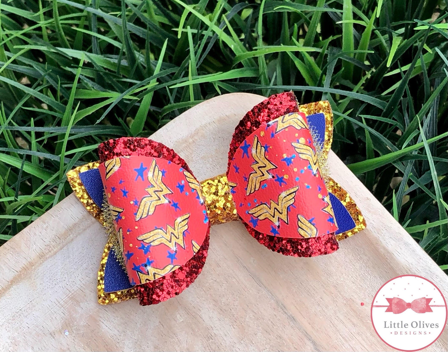 WONDER WOMAN BOW